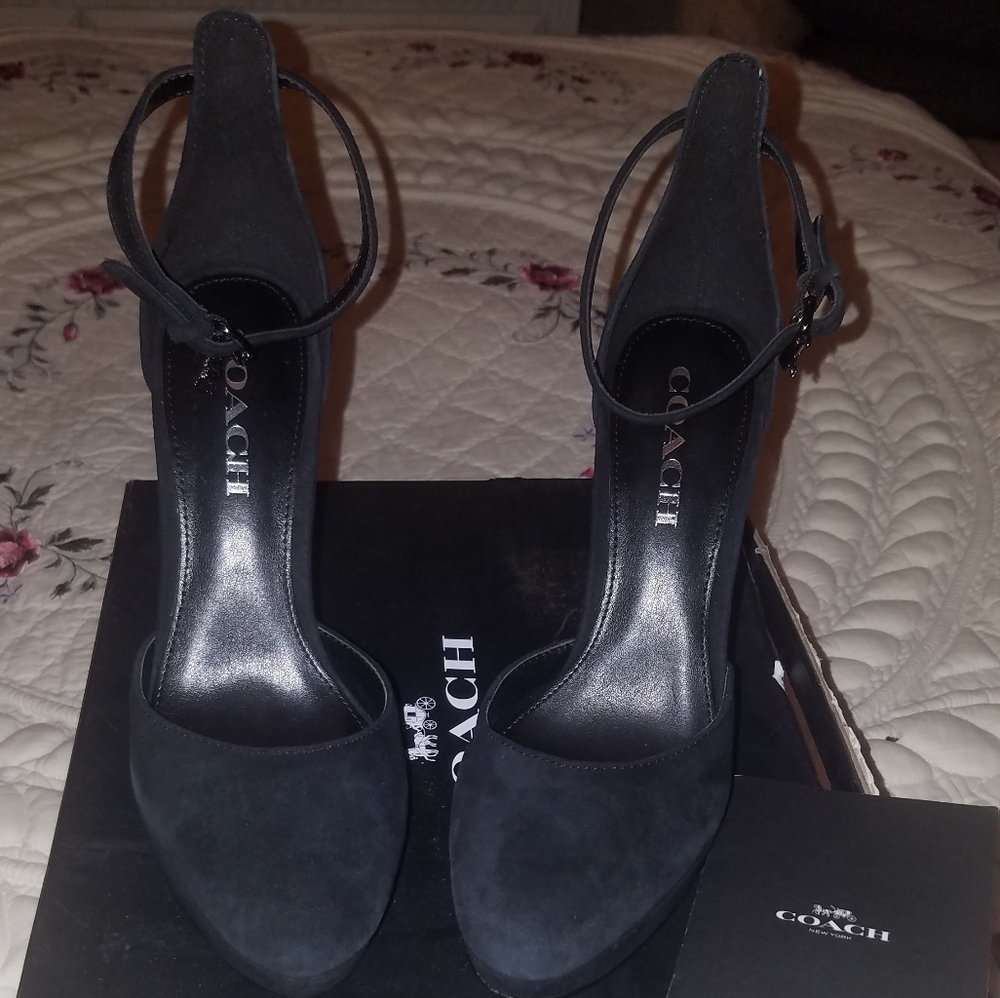 Coach Chrystie Lux Suede shoes 6.5n